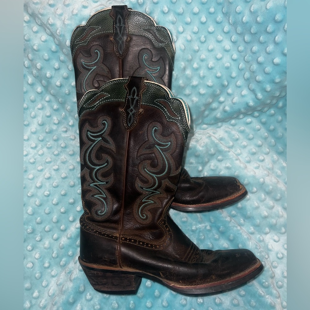 Women’s Justin boots